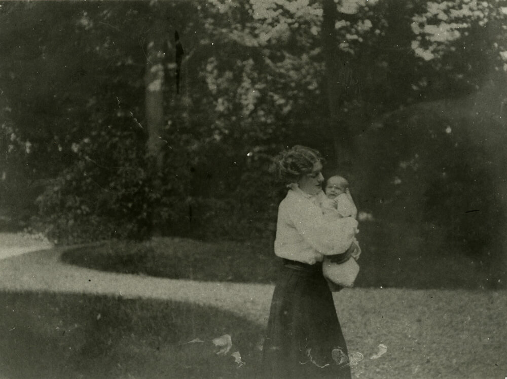 赤ん坊のマリアンヌ【撮影時期不明】